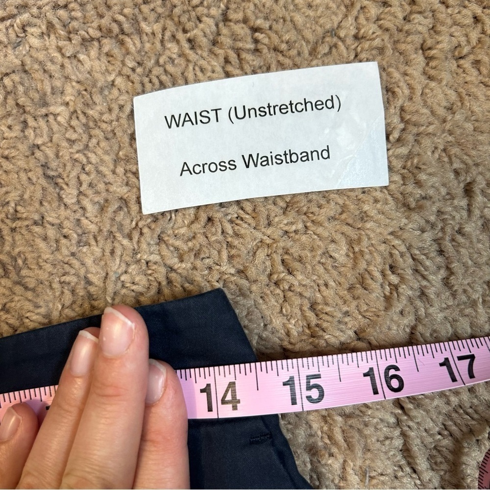 Boden | High Waisted Navy Blue Shorts Elastic Waist Women’s Size 6 - Picture 8 of 10